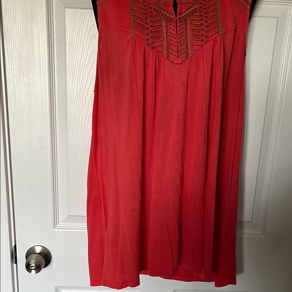 Women's Red Sleeveless Tunic